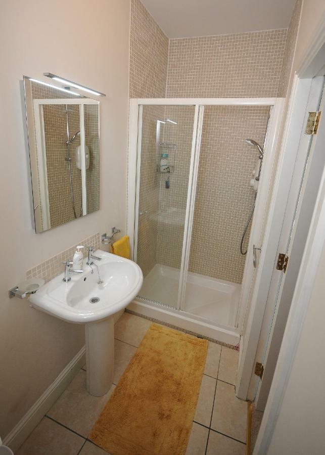 5 College Crescent Leilighet Galway Eksteriør bilde